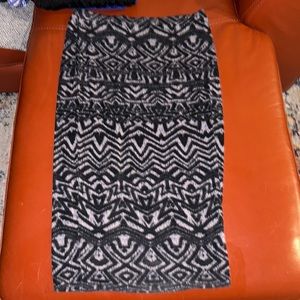 Matty M Very Soft Pencil Skirt EUC Great with Boots! Size S